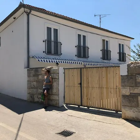 Boho House 3*